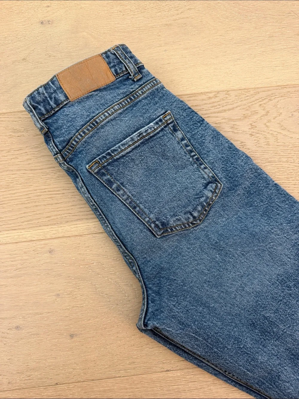 Zara High-Rise Straight Jeans in Medium Blue Wash